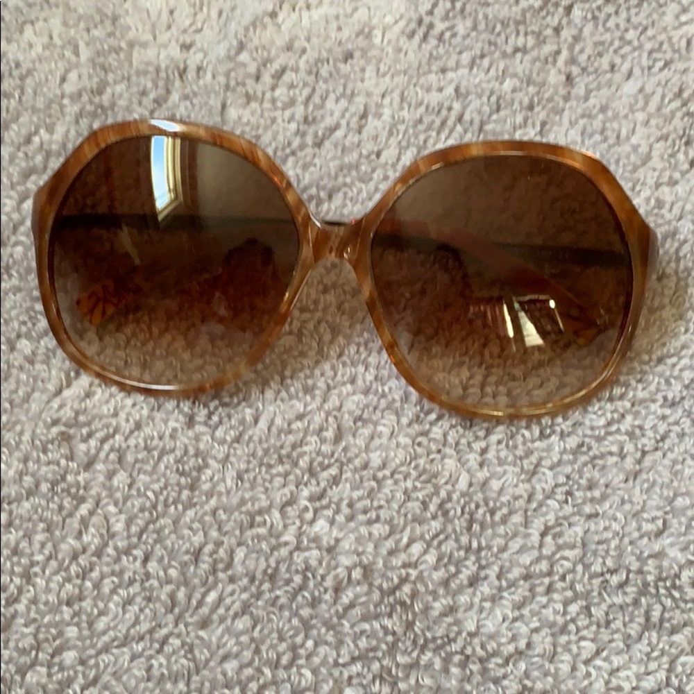 Vera Bradley sunglasses